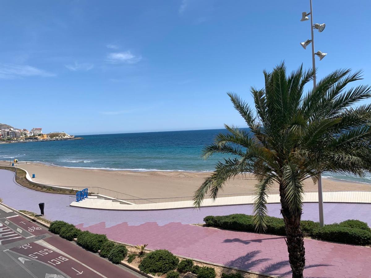 Apartamento De Lujo En Primera Linea De Playa Benidorm Exterior photo